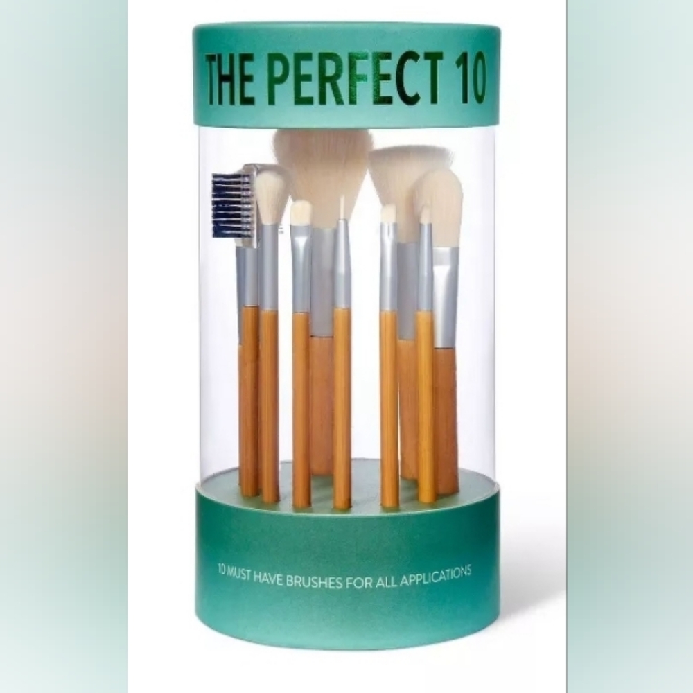 Bamboo Makeup Brush Set with Silver Accents
